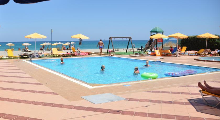 UZENIE All Suites Boutique Resort