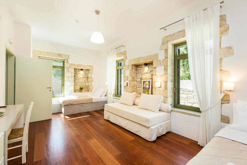Dalabelos Estate