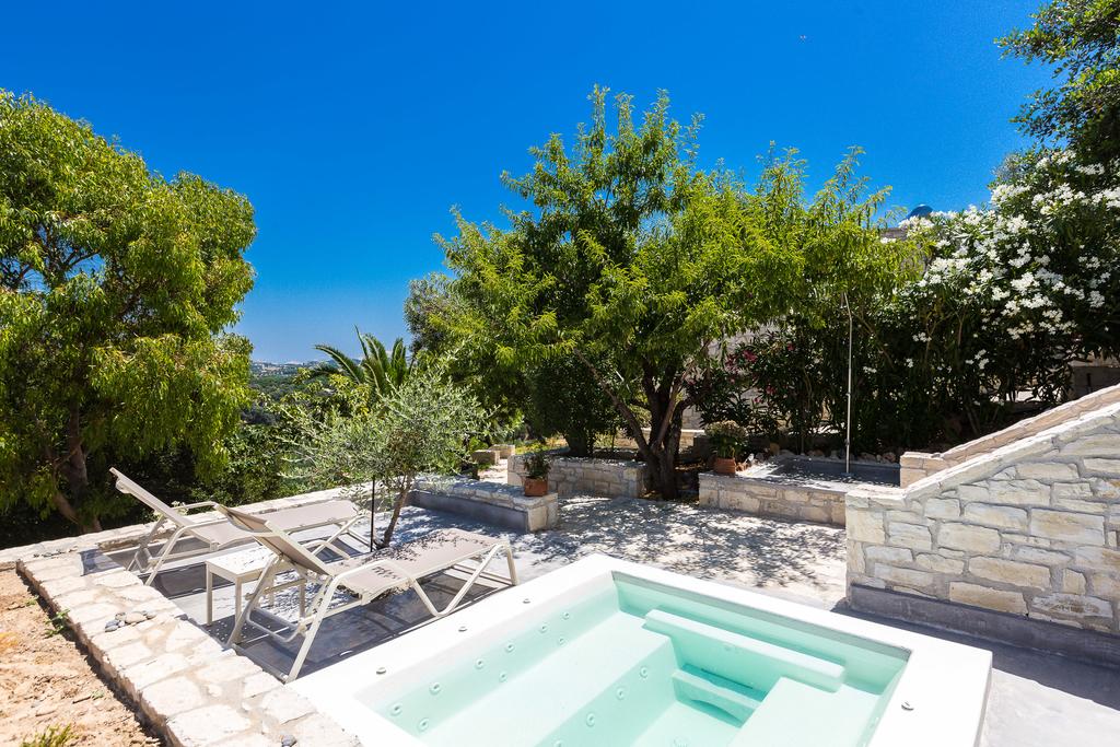 Dalabelos Estate