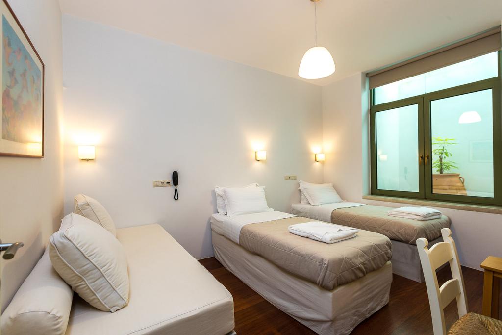 Dalabelos Estate
