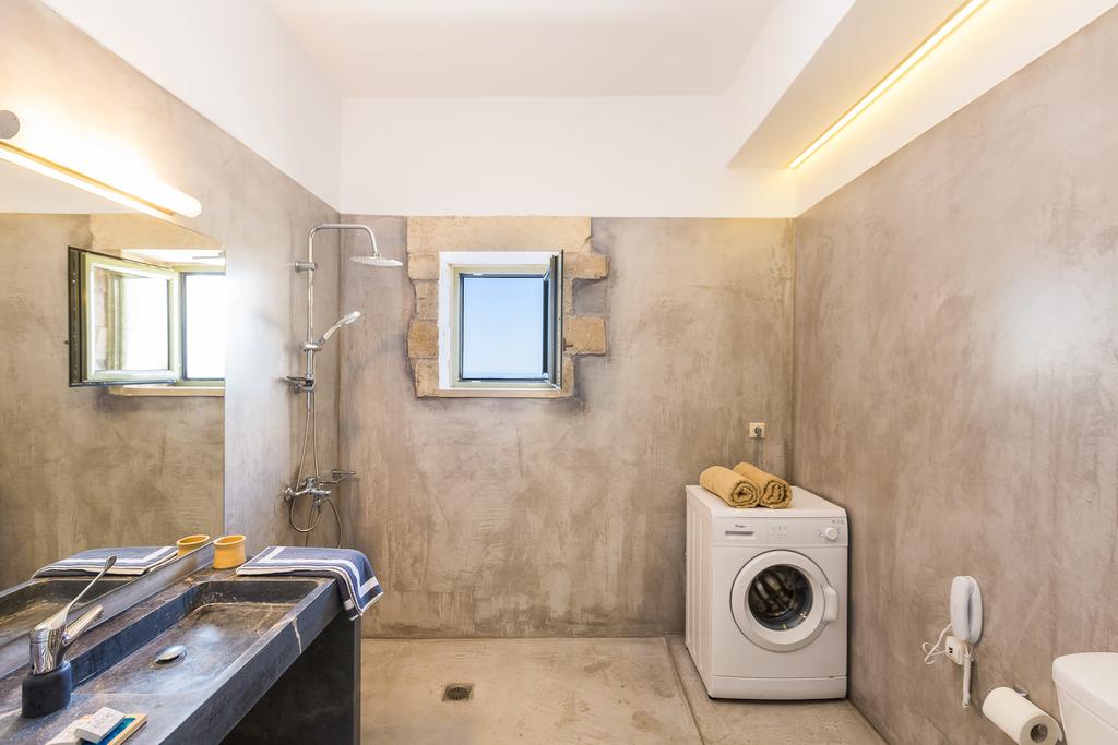Dalabelos Estate