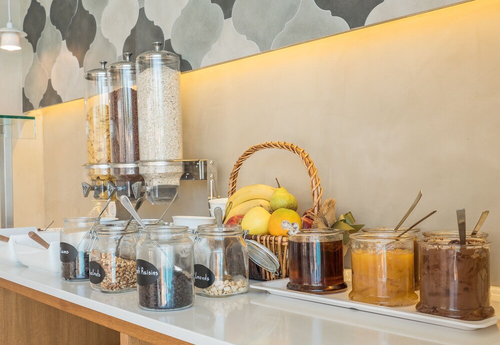 Alexia Beach Hotel