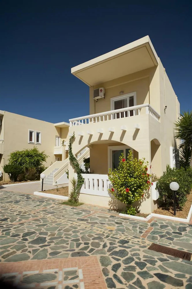 Alexia Beach Hotel