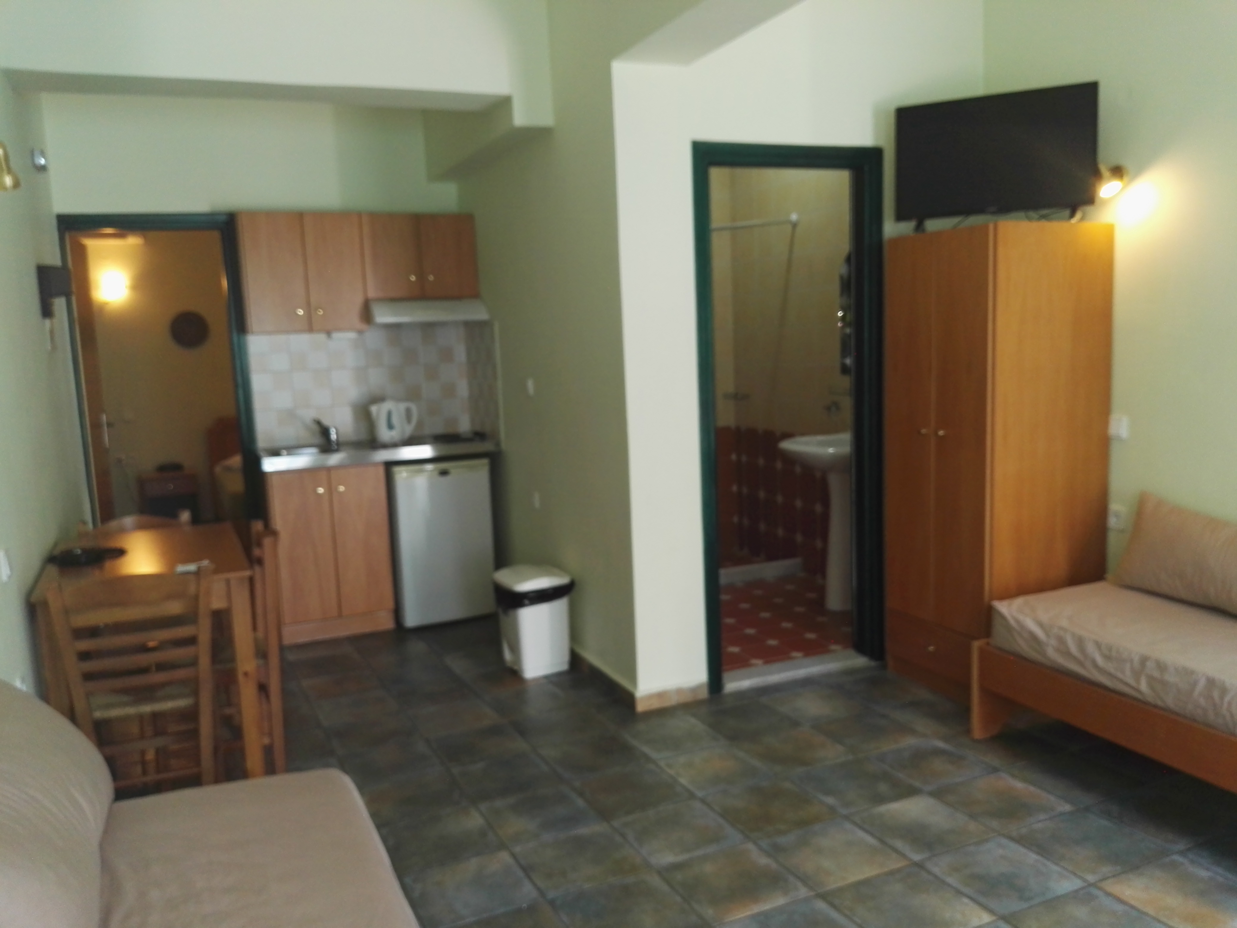 Epis Hotel