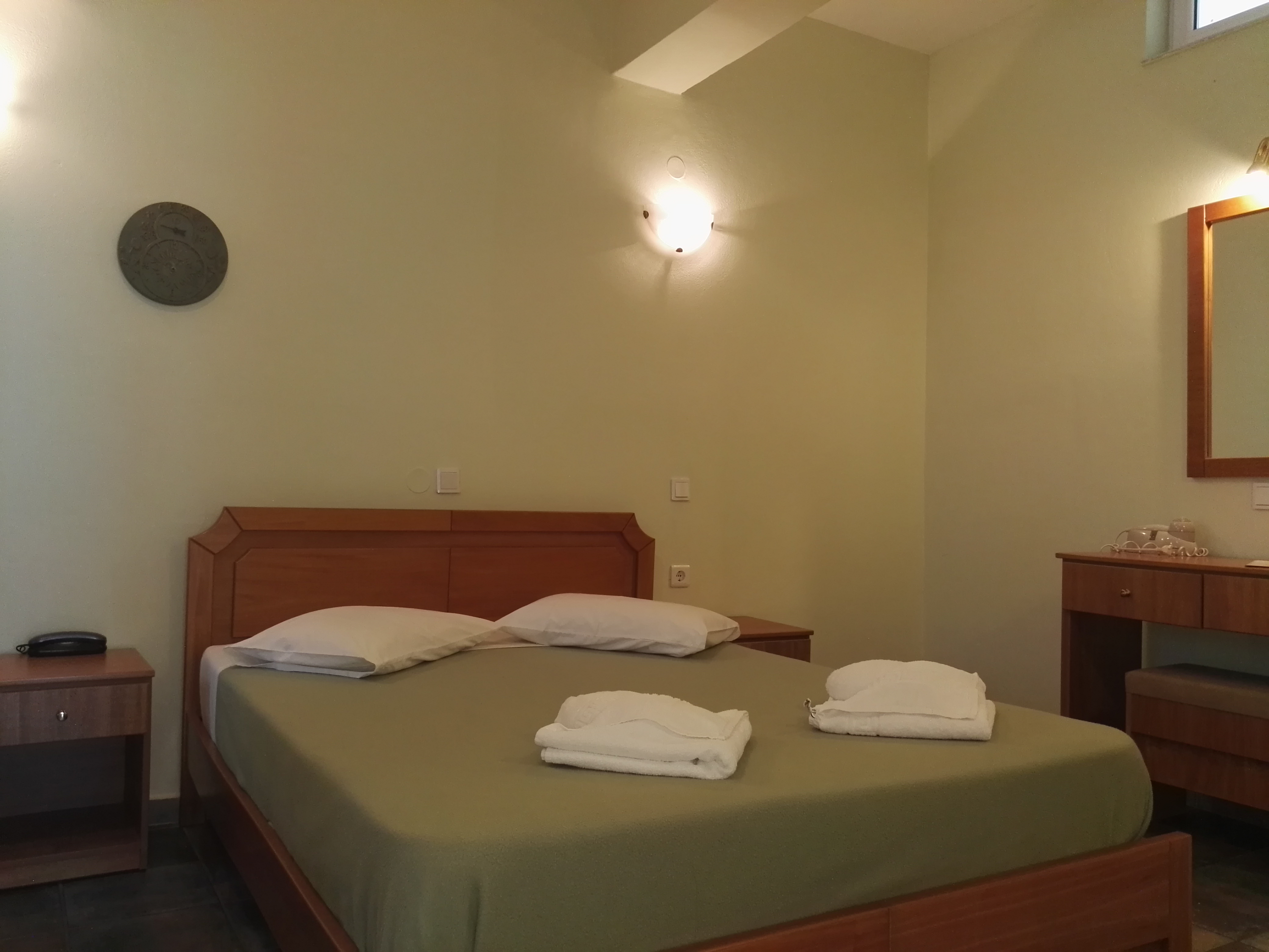 Epis Hotel