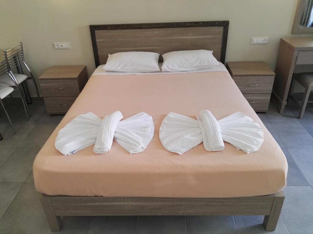 Epis Hotel