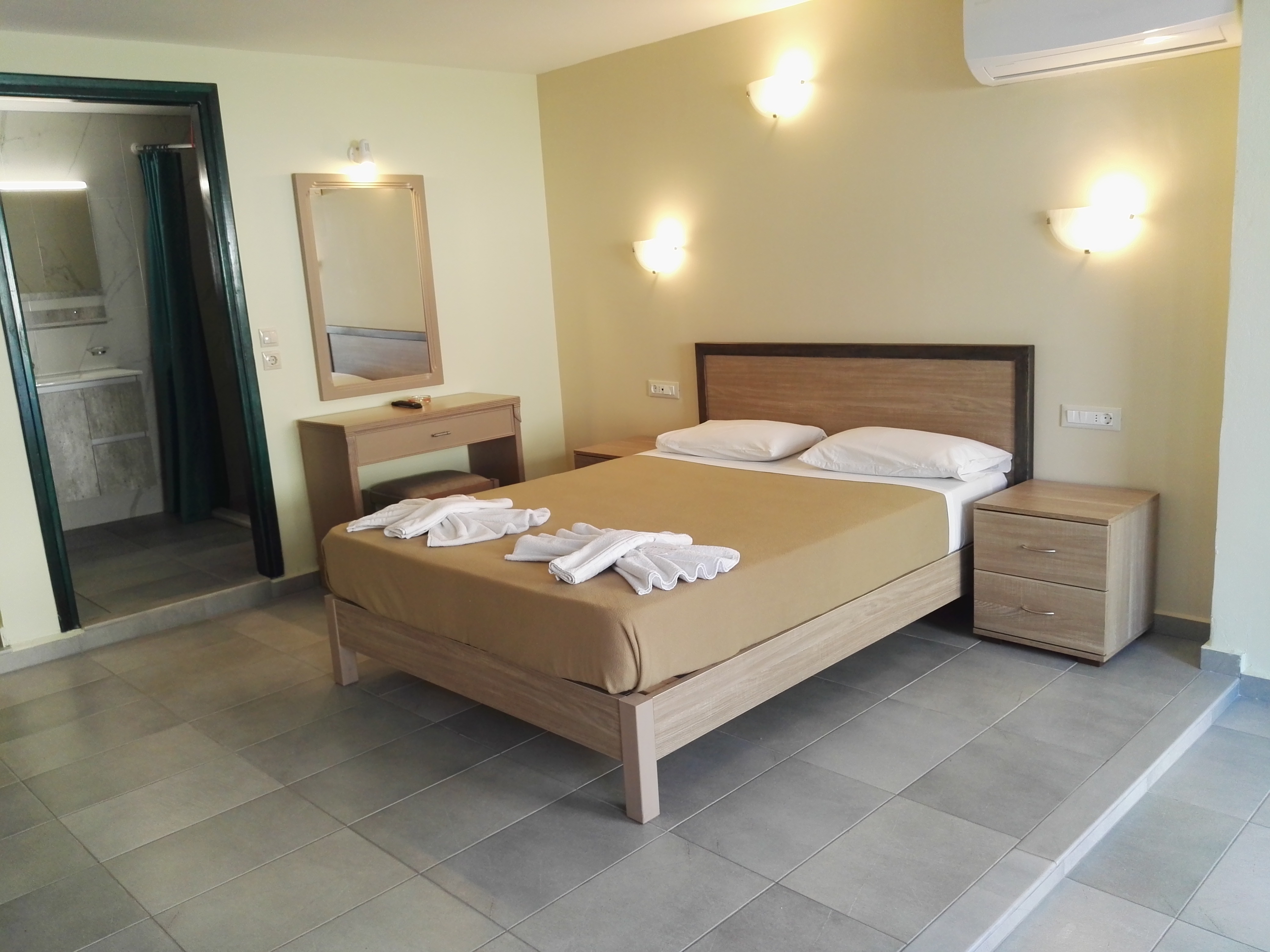 Epis Hotel