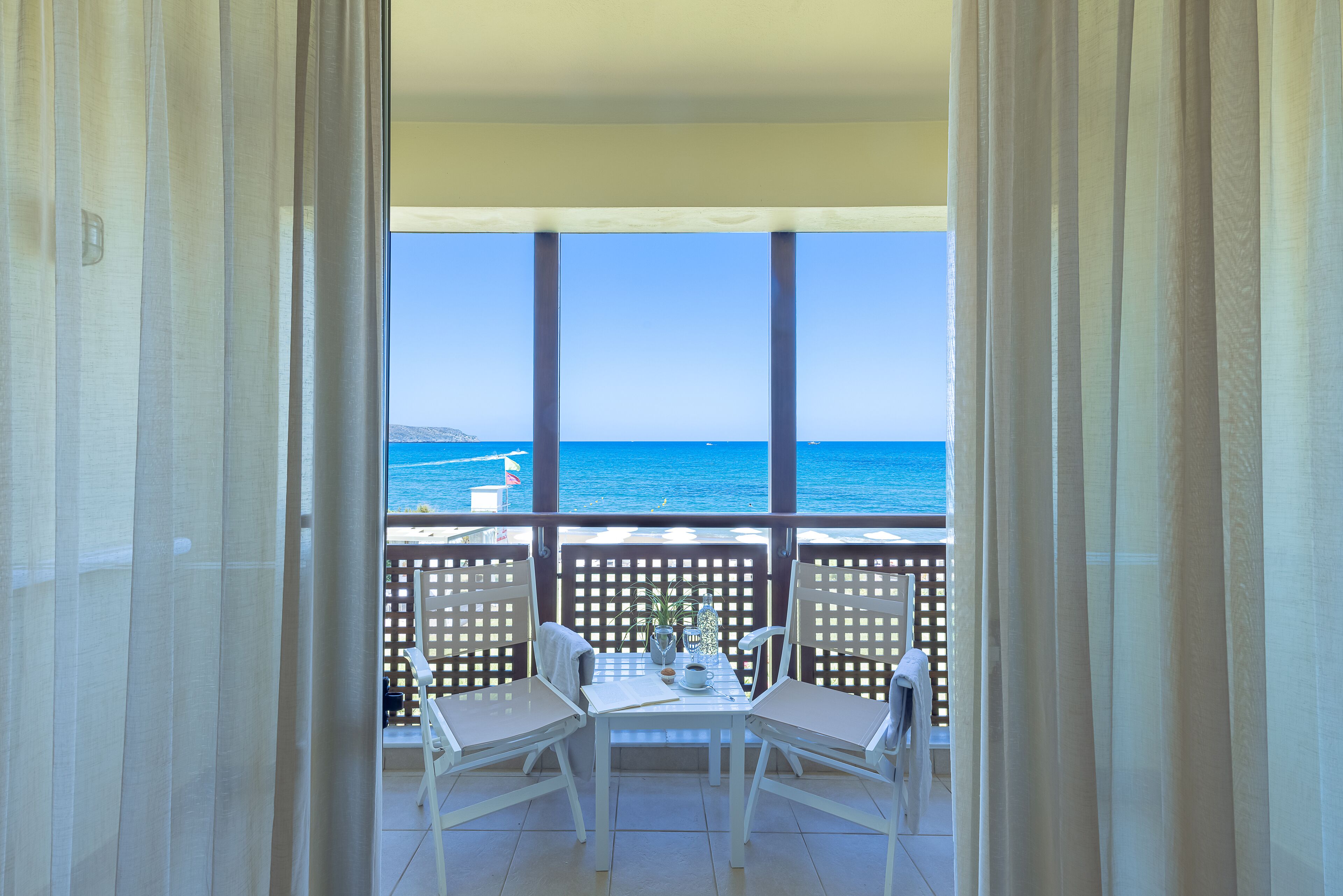 Giannoulis Santa Marina Plaza