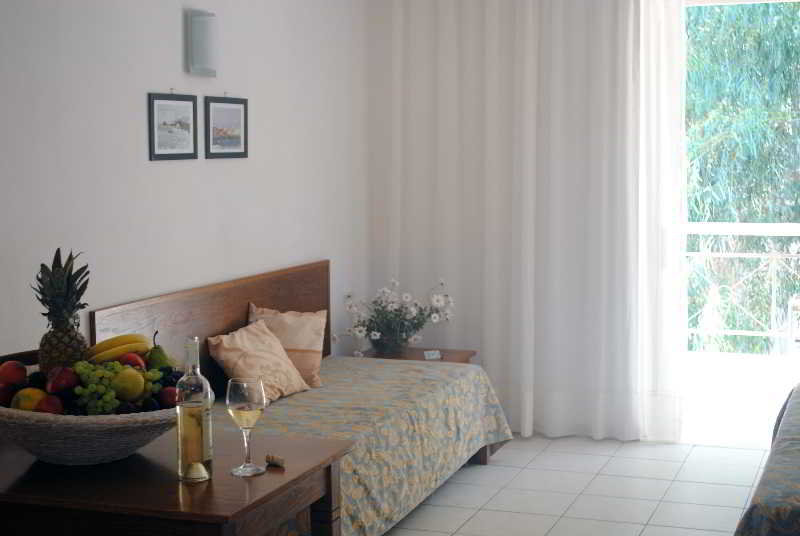Marita's Apartments