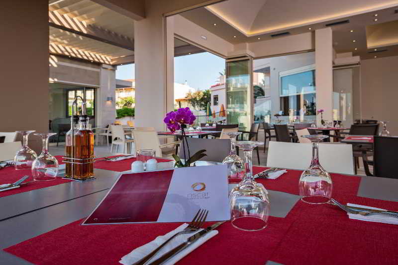 Oscar Suites & Village