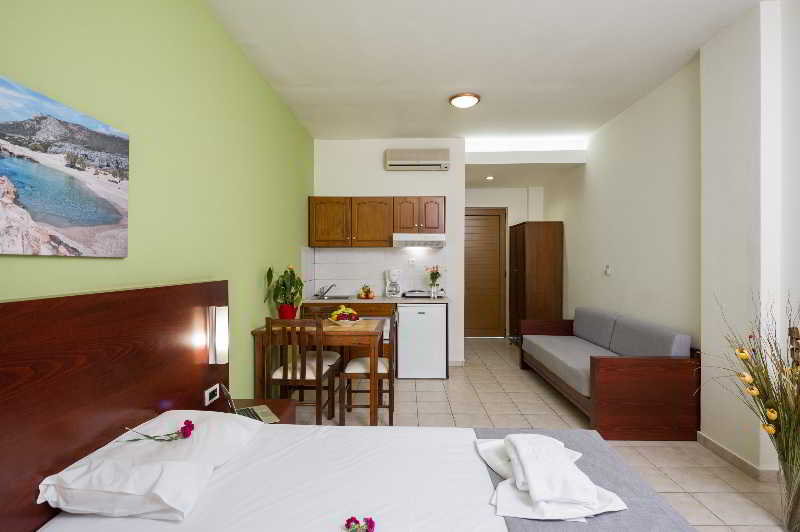 Oscar Suites & Village