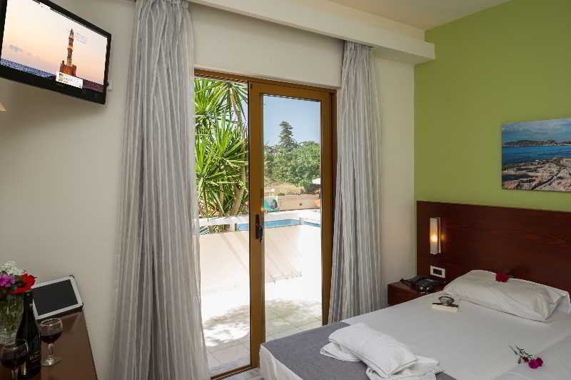 Oscar Suites & Village