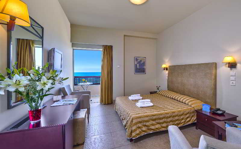 Santa Marina Beach Hotel