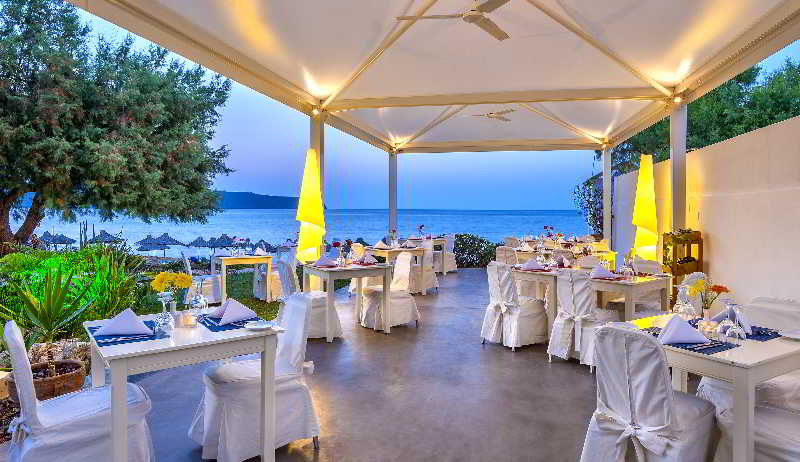 Santa Marina Beach Hotel
