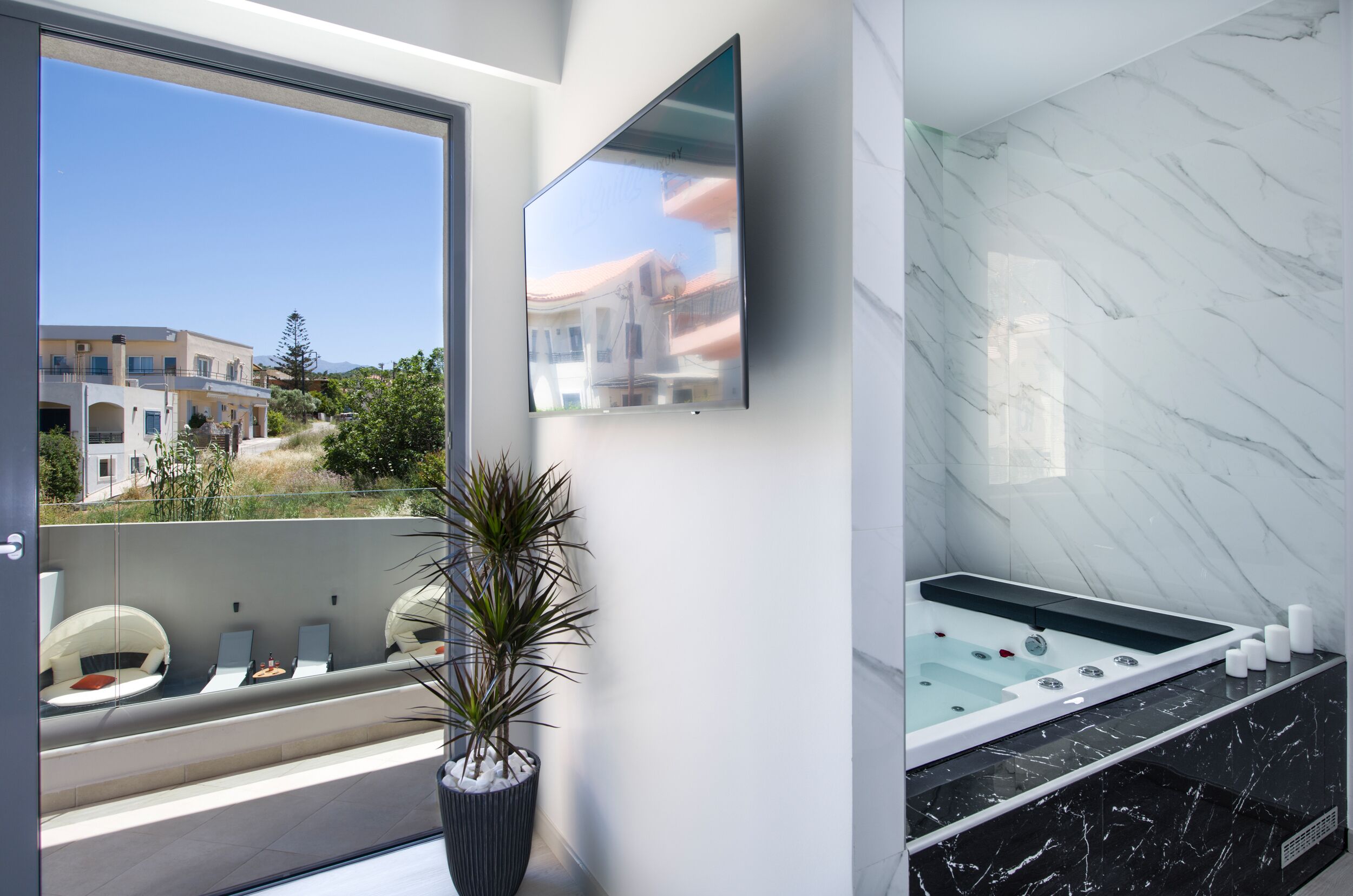 xSuites