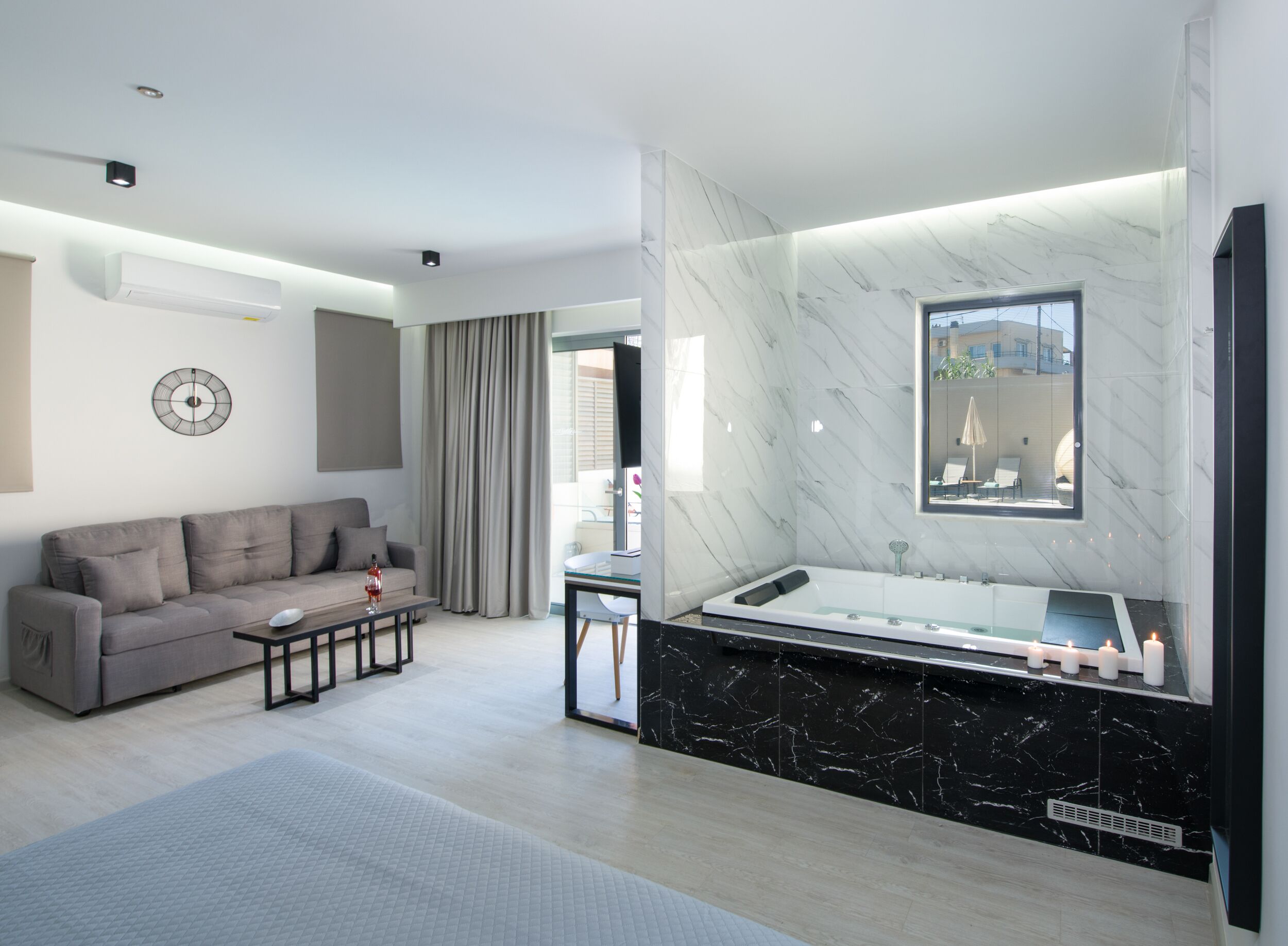 xSuites