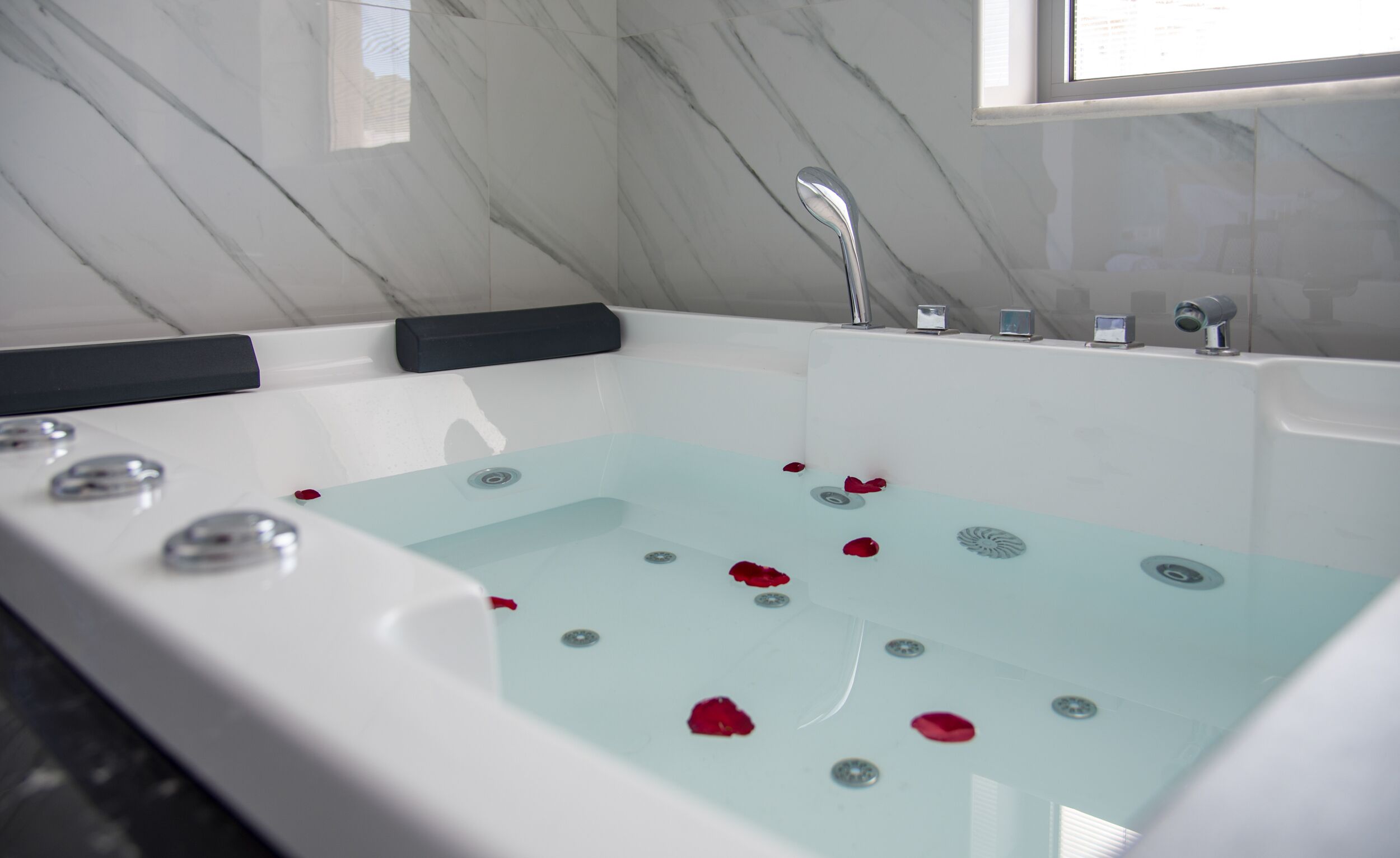 xSuites