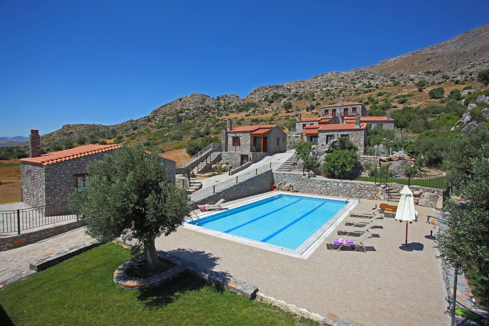 Vrachos Villas