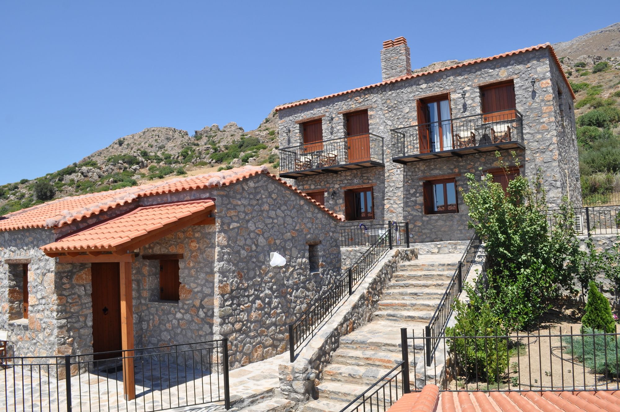 Vrachos Villas