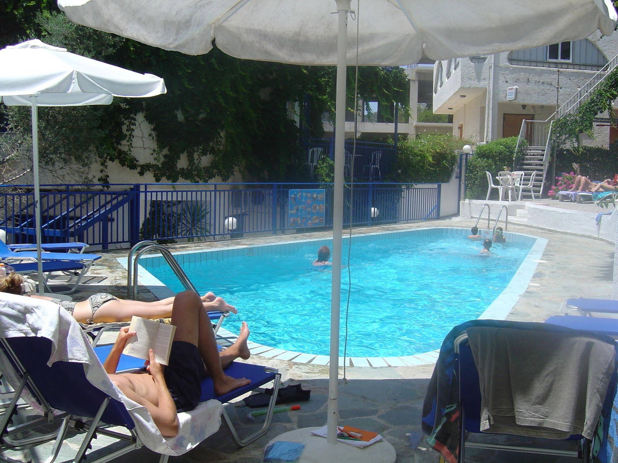 Amazona Apartments
