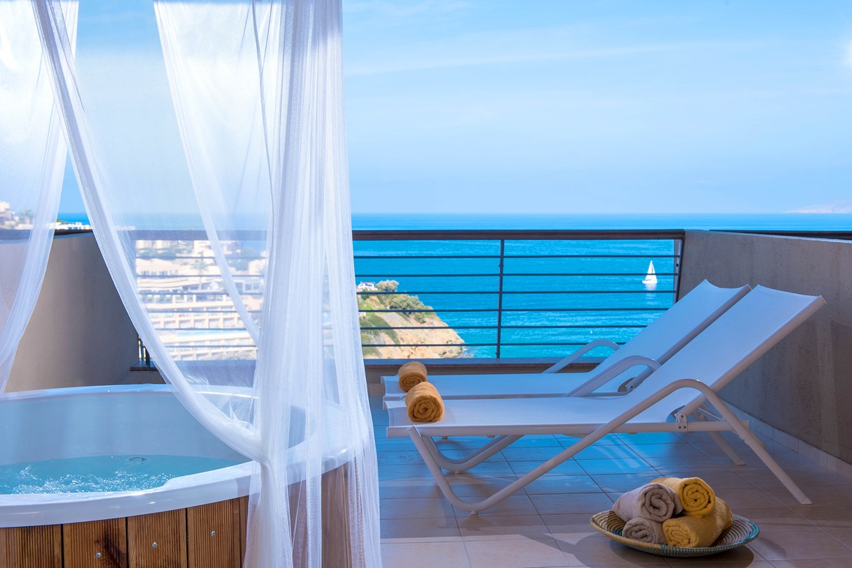 Blue Bay Resort Hotel