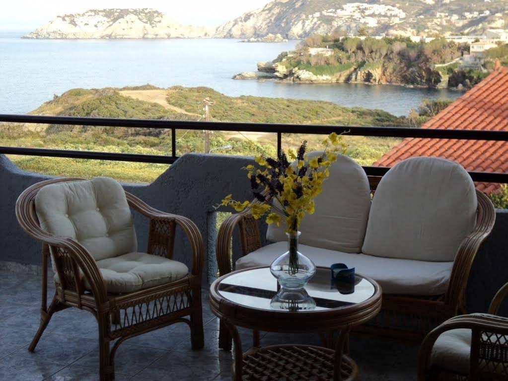 Evita Beach Apartments