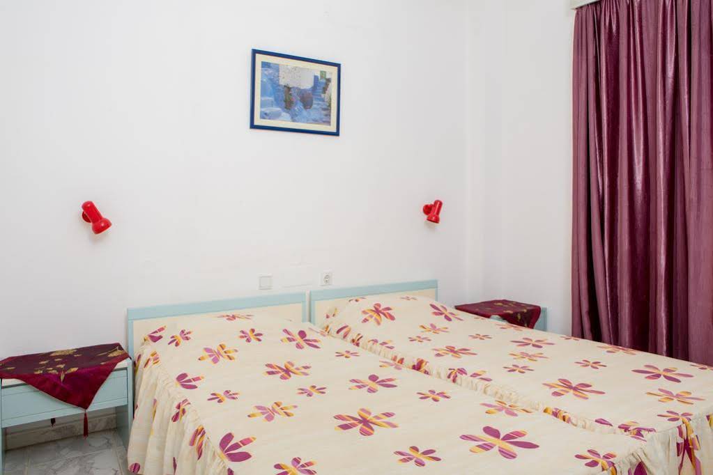 Evita Beach Apartments