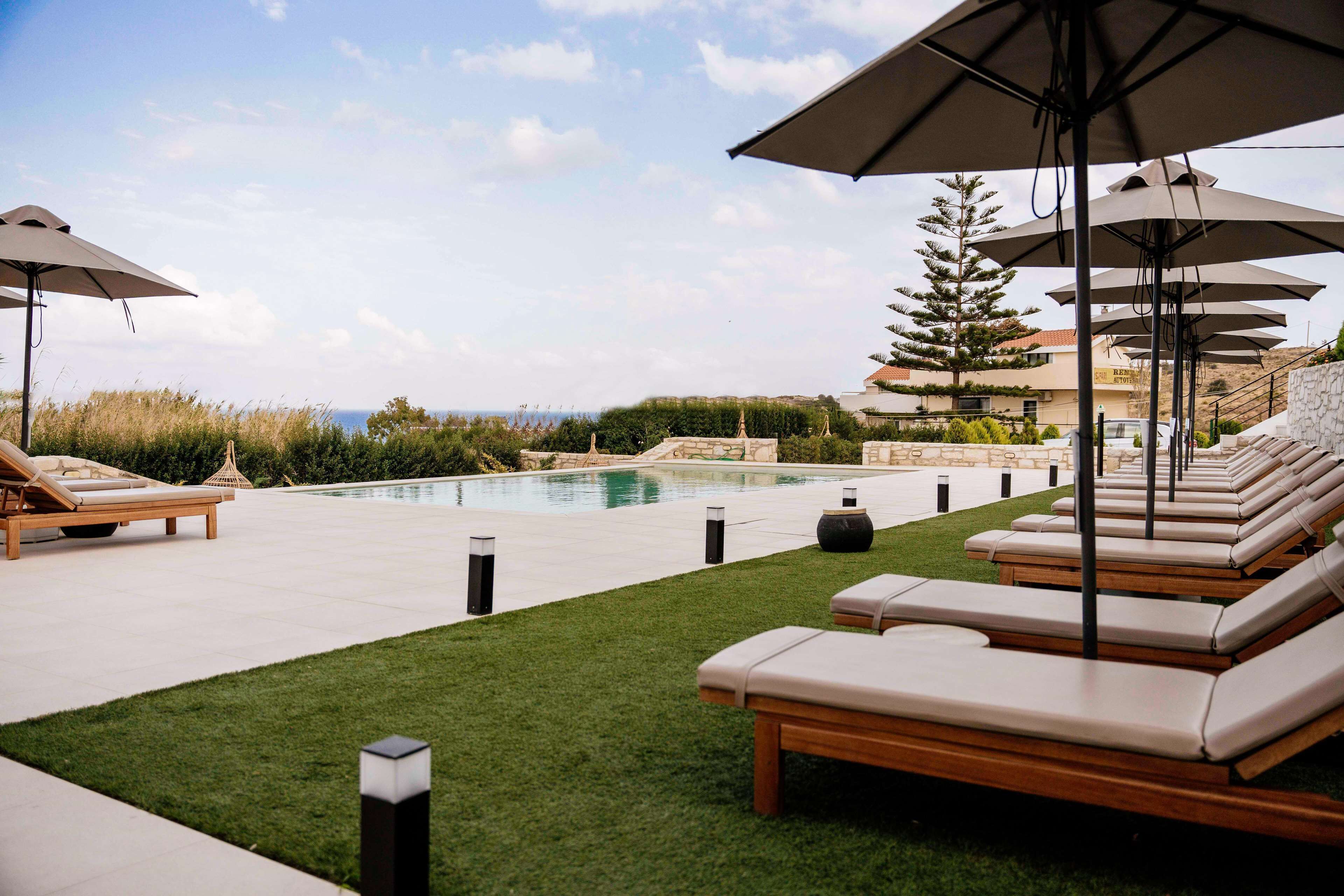 Irida Hotel