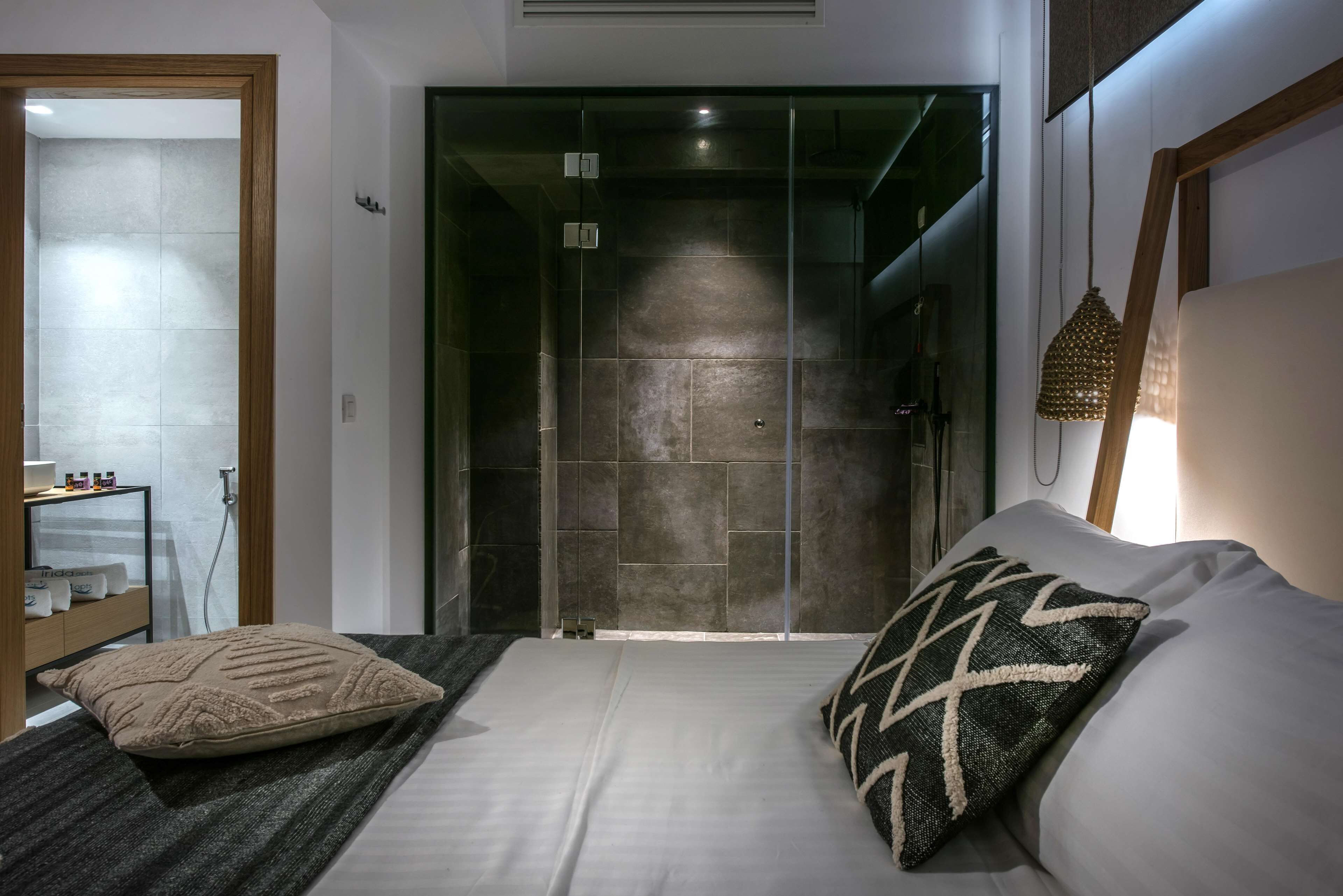 Irida Hotel