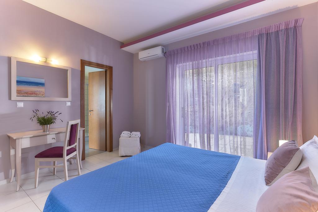 Nymphes Luxury Apartments