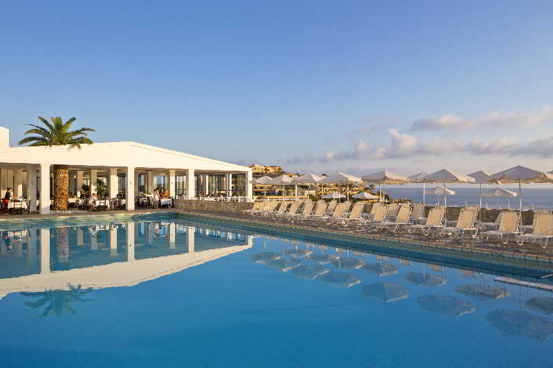 Peninsula Resort & Spa