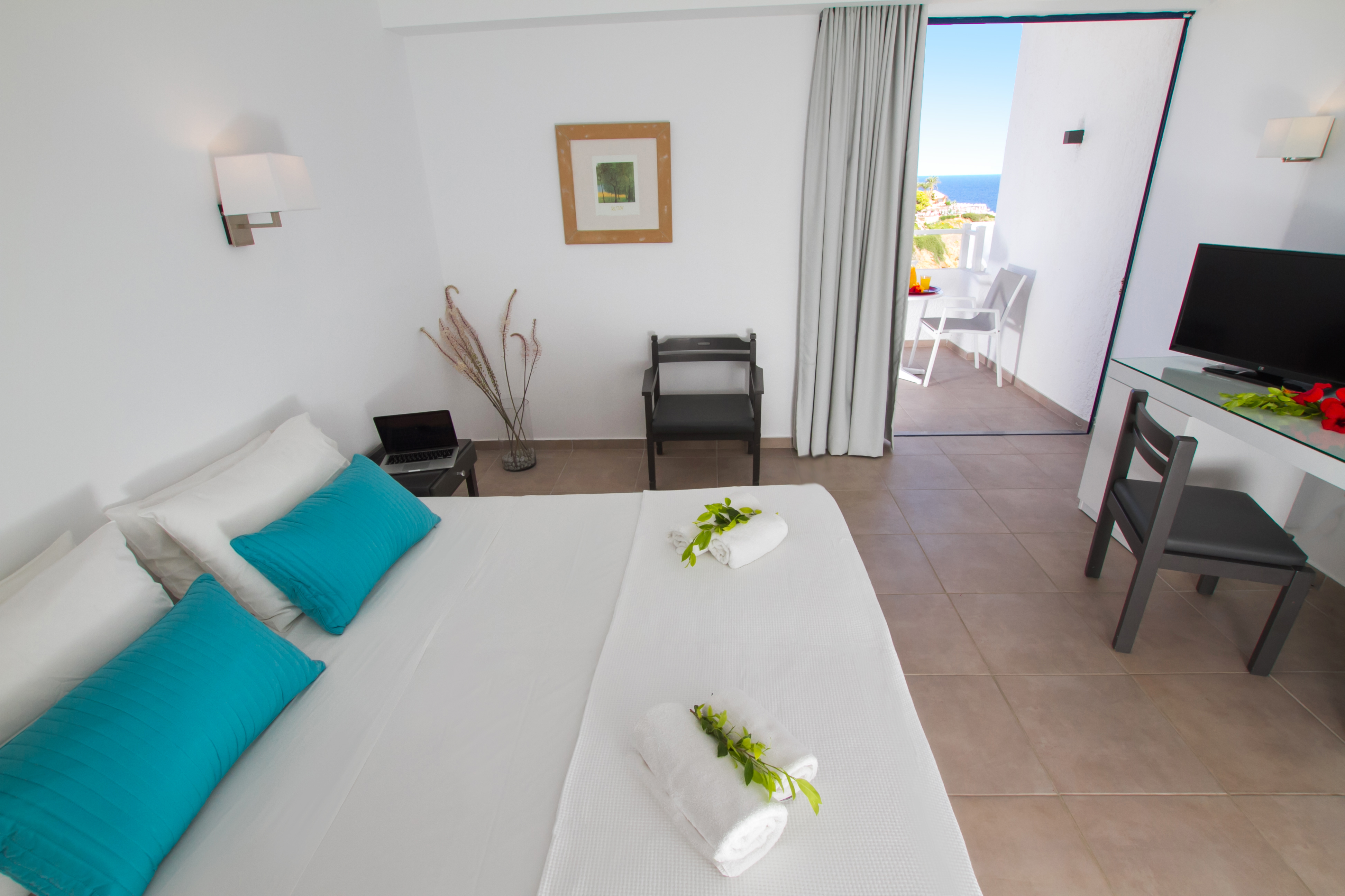 Peninsula Resort & Spa