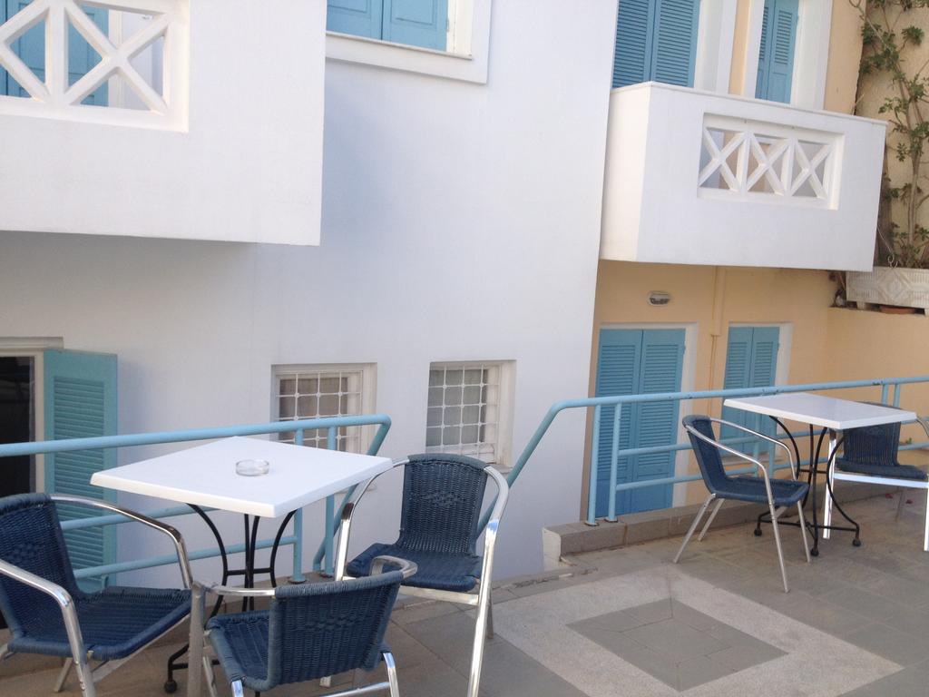 Renia Hotel