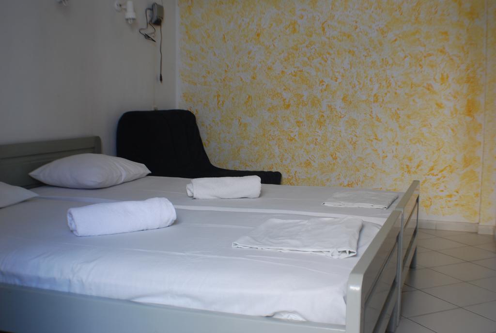 Renia Hotel