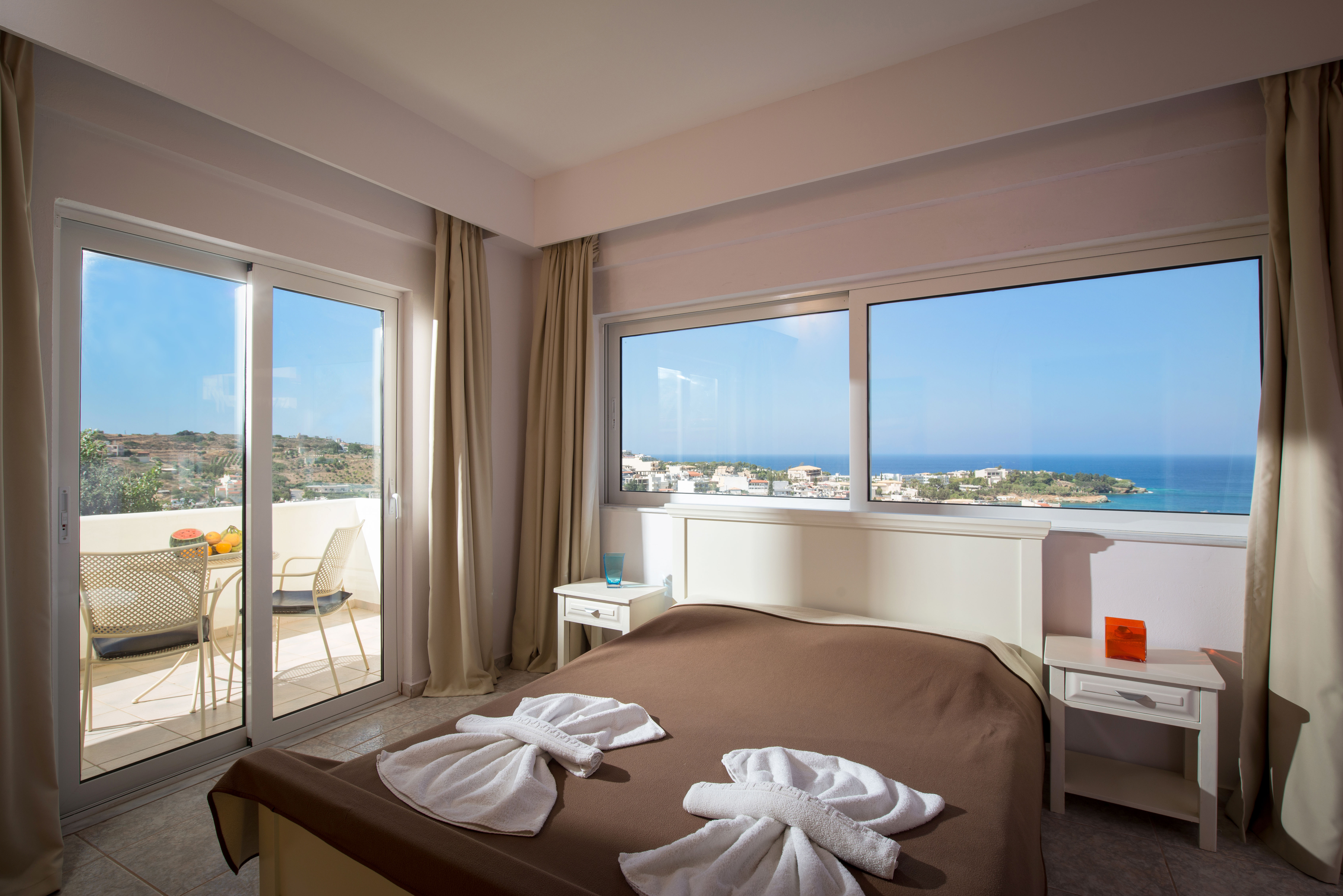 Sunday Life Hotel