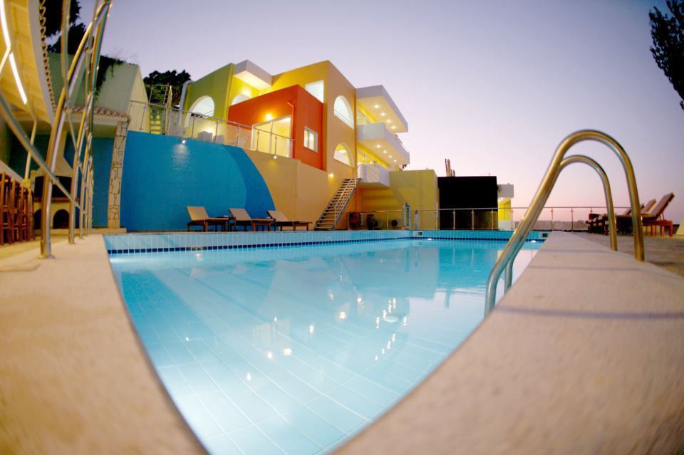 Sunday Life Hotel