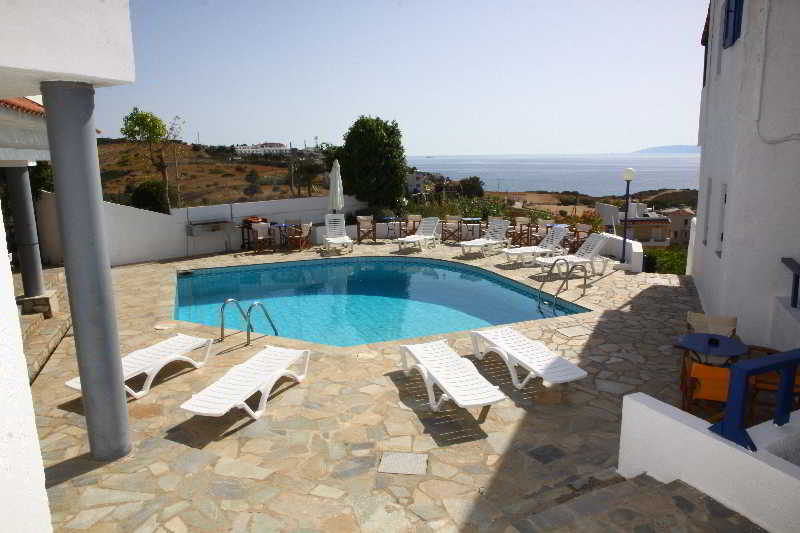 Thalia Bloom Villa Apartments