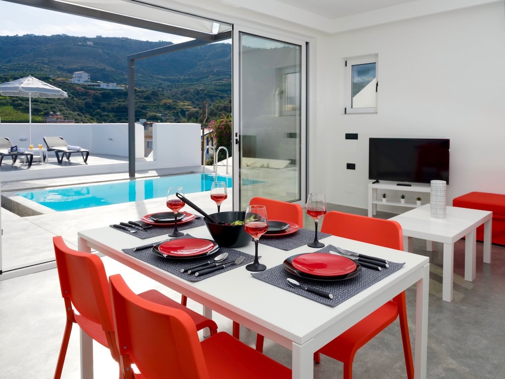 Villa Paradiso IV