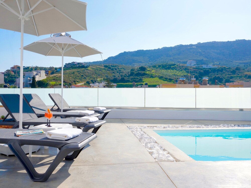Villa Paradiso IV