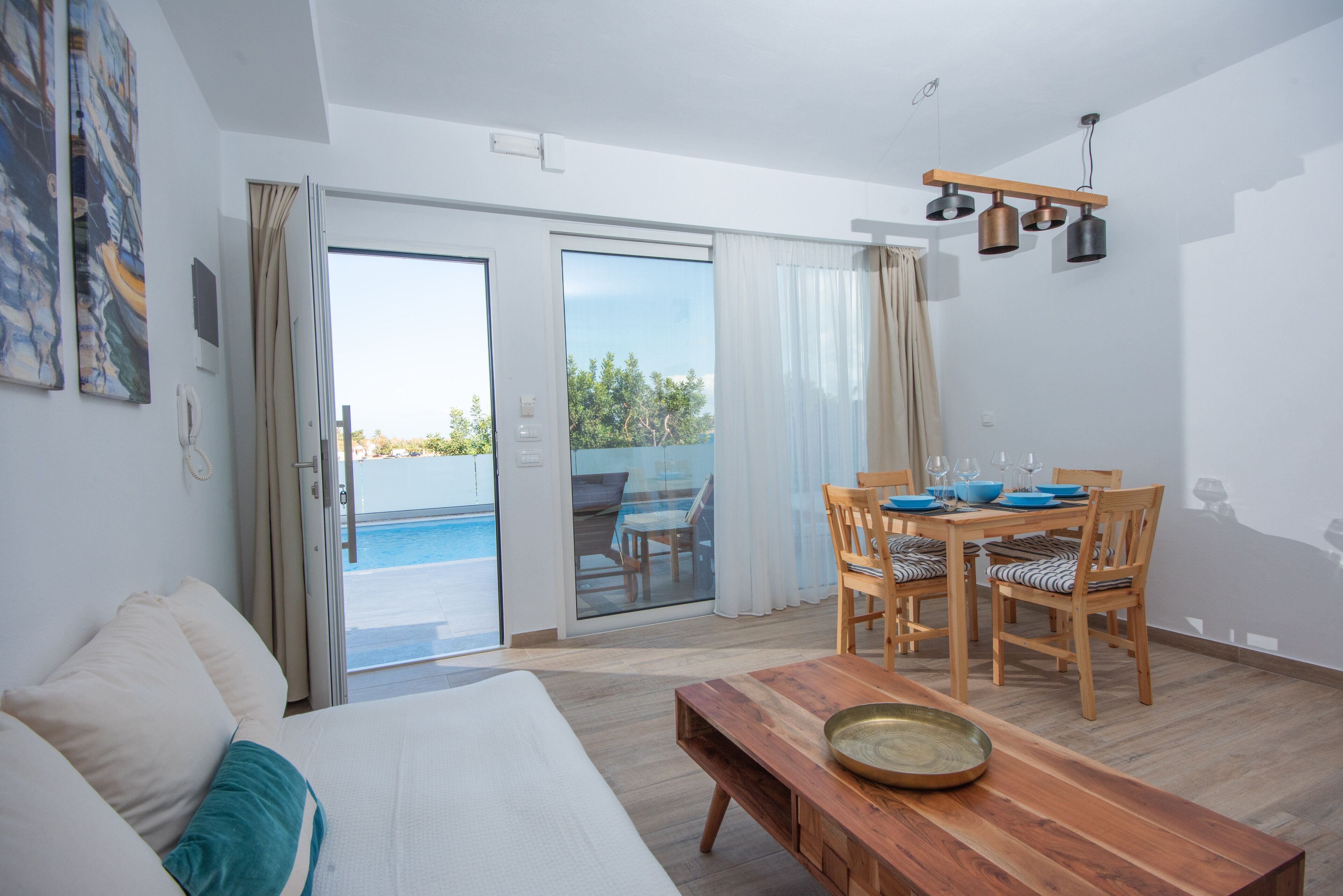 Ammos Lux Apartments