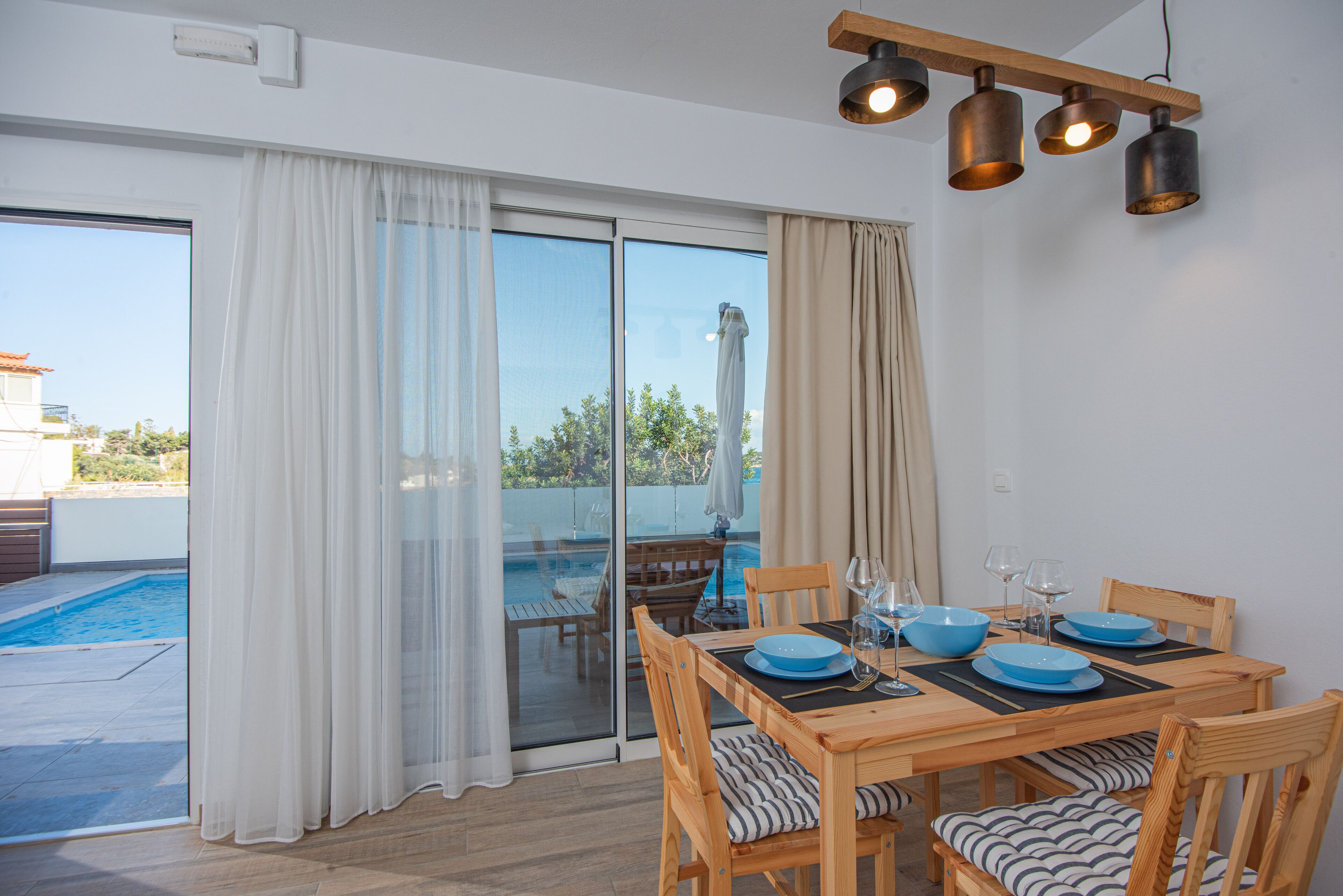 Ammos Lux Apartments
