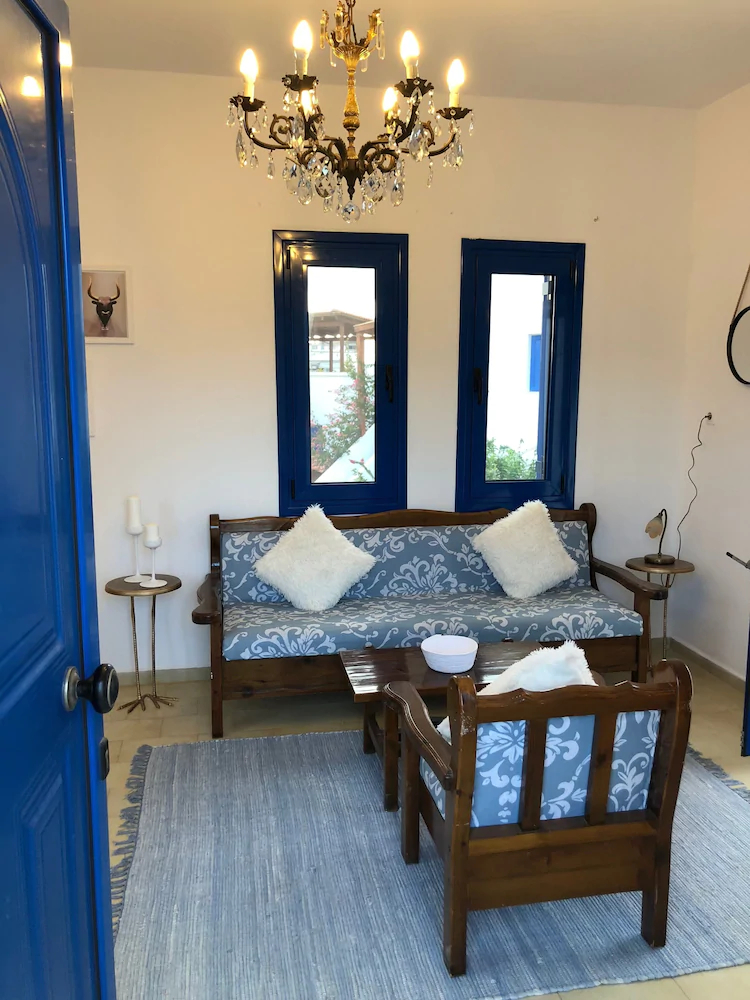 Aphrodite and Apollo Apartments
