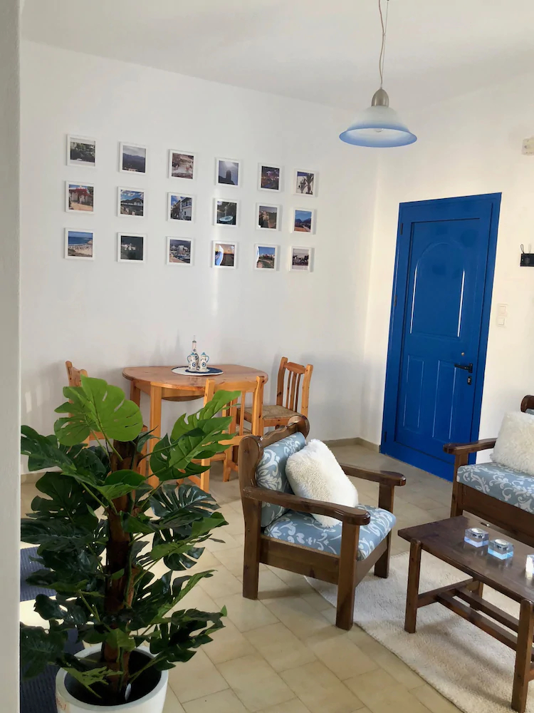 Aphrodite and Apollo Apartments