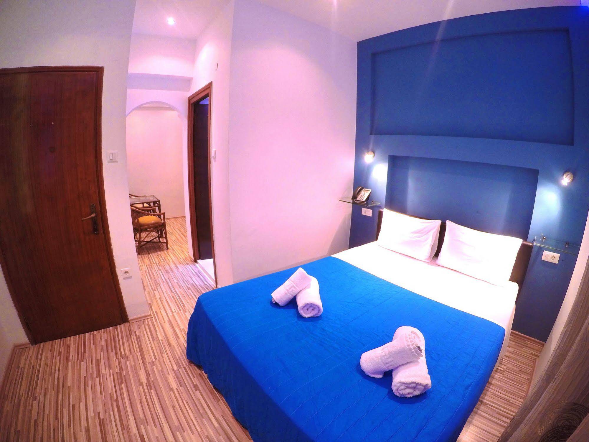 Atlantis Hotel