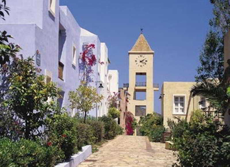 Candia Park Village