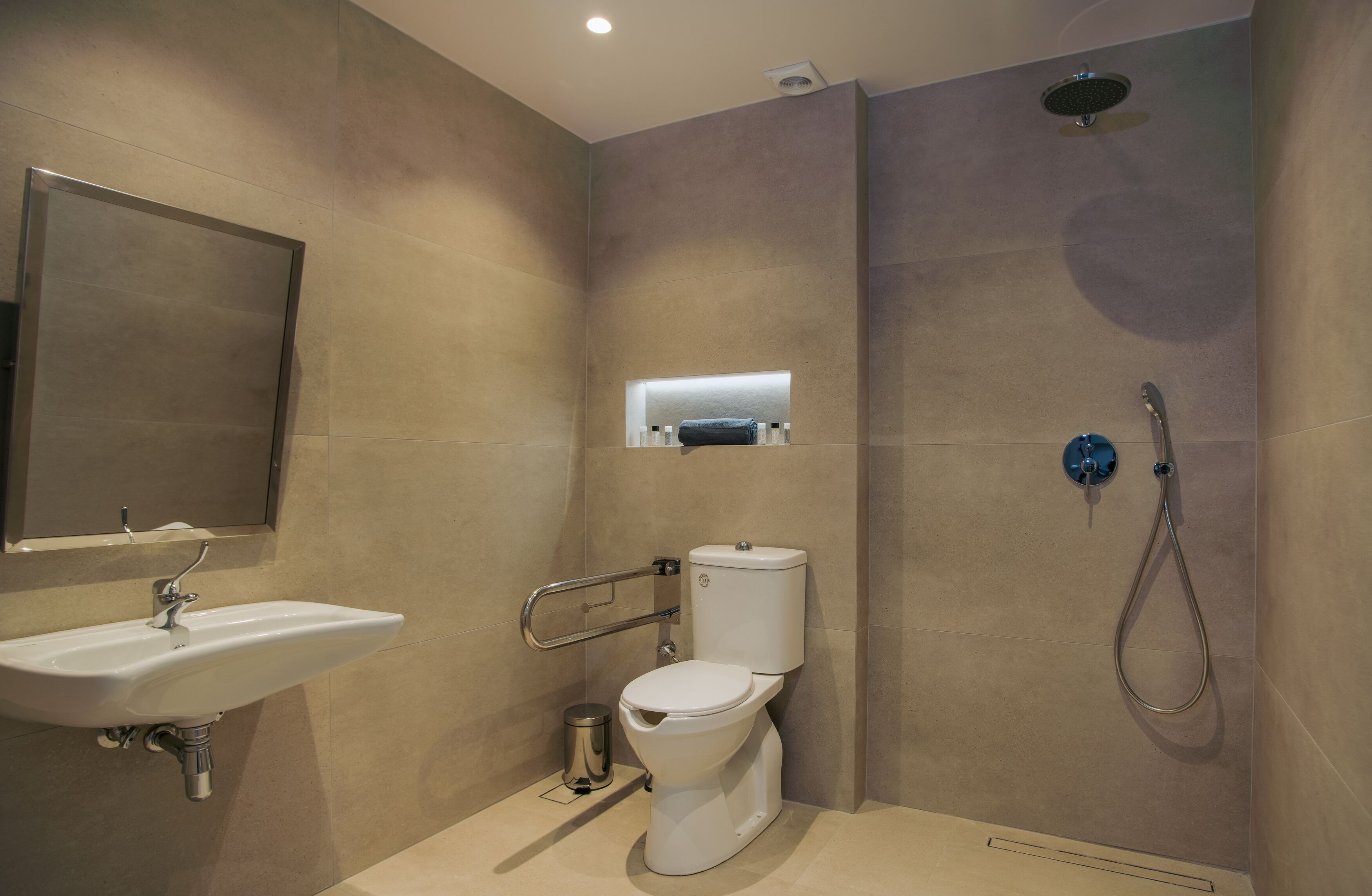 Celine Luxury Apartments & Suites