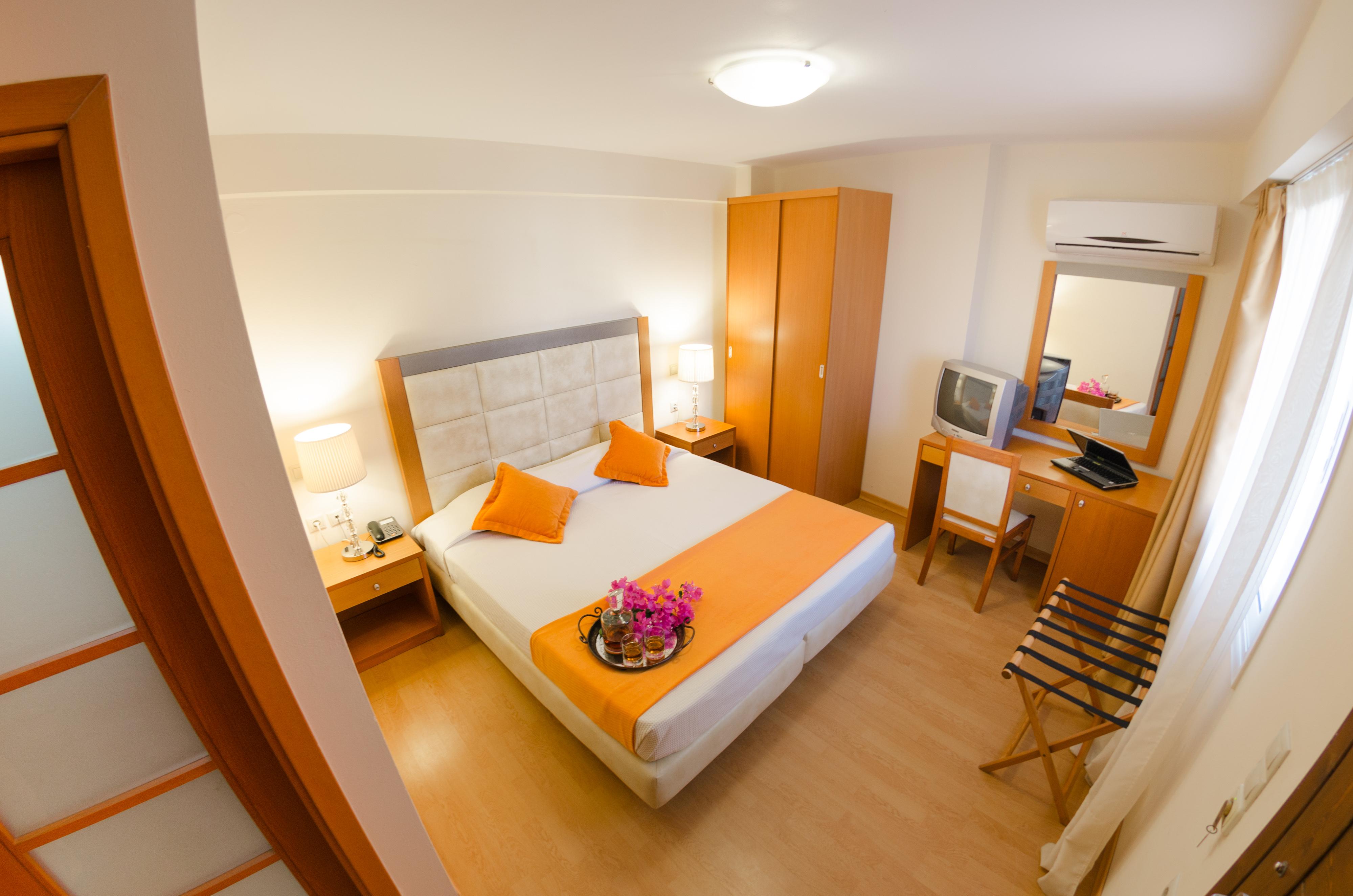 Faedra Beach Resort