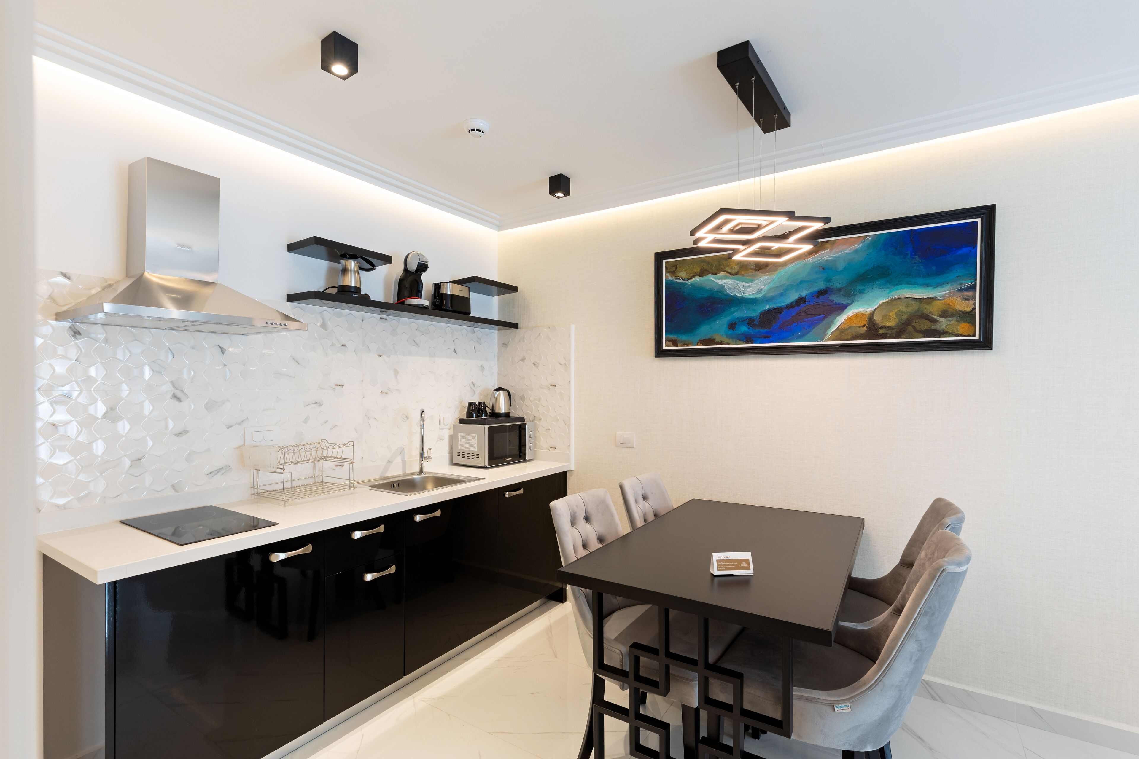 Lazar Lux Apartments