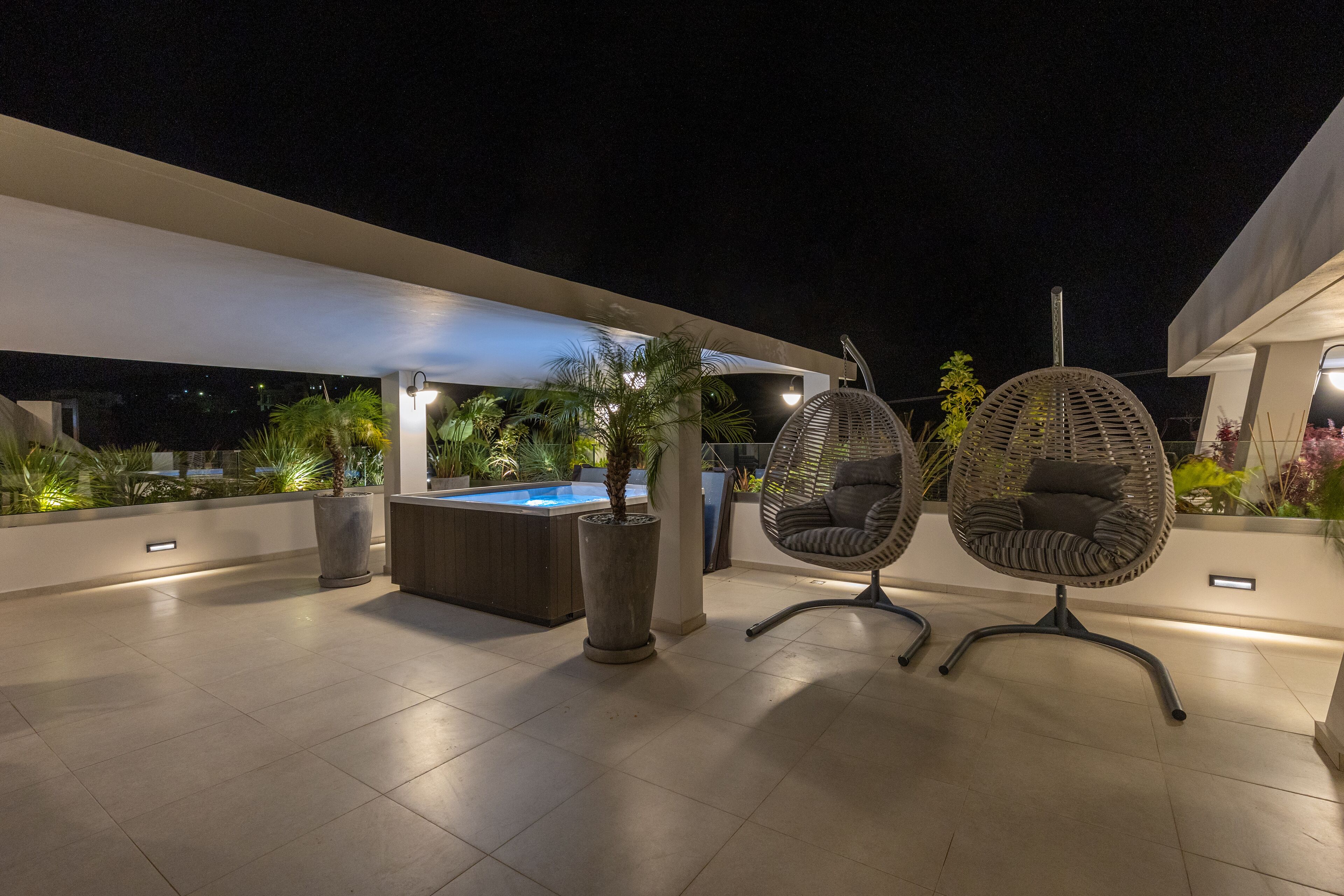 Lazar Lux Apartments
