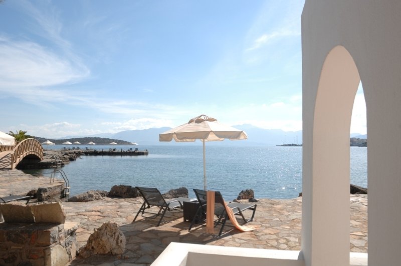 Minos Beach art Hotel